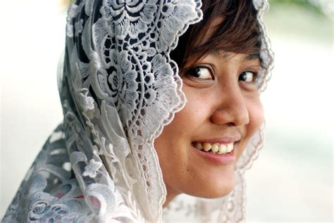 フリー画像人物写真女性ポートレイトアジア女性マレーシア人スカーフ笑顔スマイル画像素材なら！無料・フリー写真素材のフリーフォト