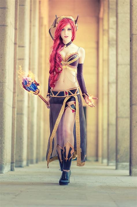 Anissa Cosplay Timeline Photos Cosplay Girls Cosplay Model Photography