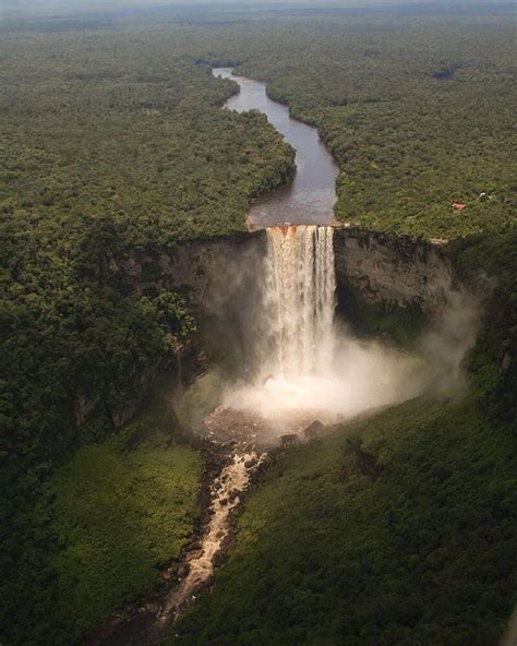 The Worlds Most Epic Waterfalls Waterfall Wonders Of The World