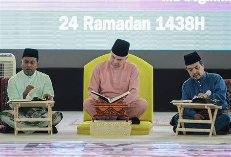 Sultan mahmud iskandar ibni sultan ismail telah mangkat pada 22 januari 2010 jam 7.15 malam di hospital pakar puteri, johor bahru. 5,000 peserta jayakan Malaysia #QuranHour di Putrajaya ...