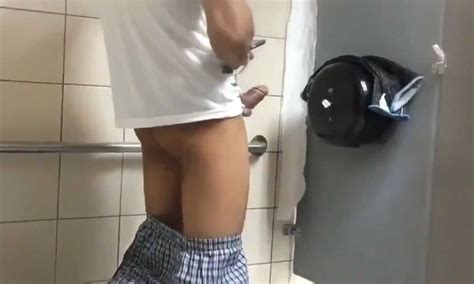 Guy Caught Peeing Toilet Spycam Spycamfromguys Hidden Cams Spying On Men
