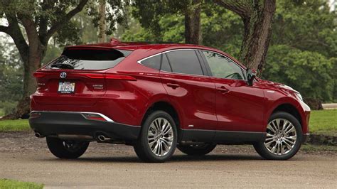 The official 2021 toyota venza page. 2021 Toyota Venza First Drive Review: Lexus Leaning - My ...