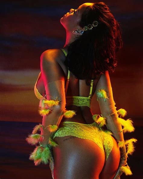 Rihanna The Fappening Hot For Savage X Fenty The Fappening