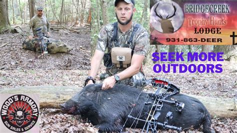 Hog Hunting In Tennessee At Bridgecreek Trophy Hunts Youtube