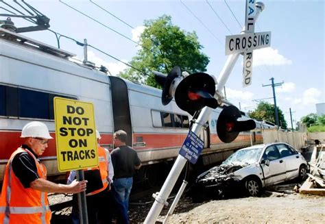 Nhtsa And Fra Launch Rail Crossing Safety Campaign