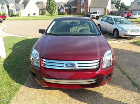 Sell Used 2007 Ford Fusion S Sedan 4 Door 23l In Memphis Tennessee