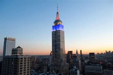 Tower Lighting 2019 04 16 000000 Empire State Building