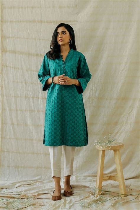 Pin By Fashion Valley On Dress Style Casual Frocks Best Designer Suits Kurti Designs