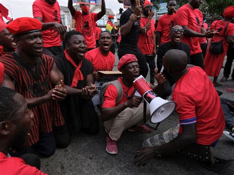 Ghana Protesters Say Akufo Addo ‘must Go As Inflation Worsens Inflation News Al Jazeera