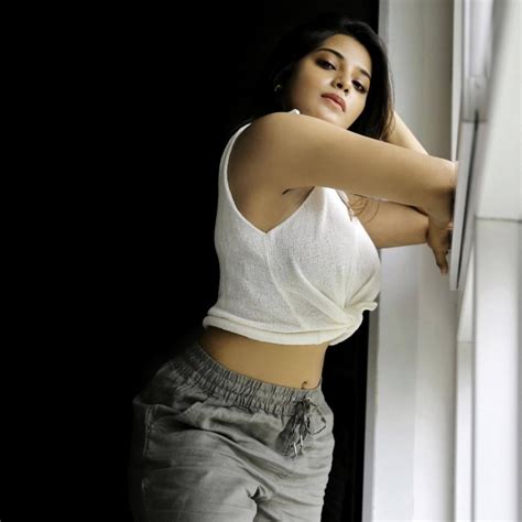 ನಟ ಆತಮಕ ಬಲಡ ಮತತ ಬಯಟಫಲ ಲಕ Actress Aathmika Latest