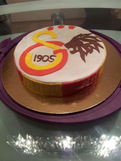Maybe you would like to learn more about one of these? Galatasaray Fondant Cake | Fondant, Galatasaray