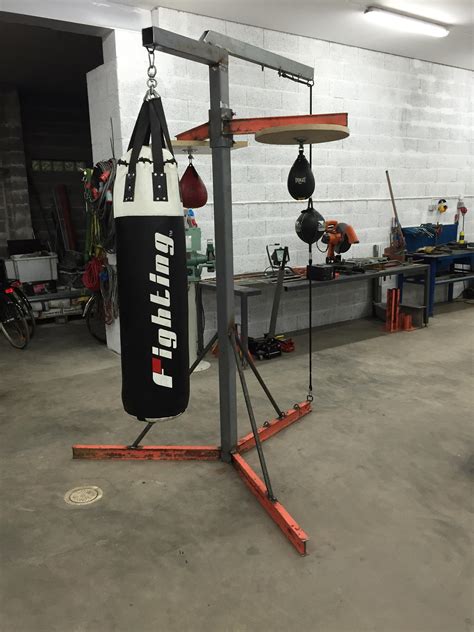If you want at home to box: Build a heavy bag stand