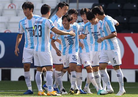 The afc champions league is the premier asian club football competition hosted annually by. AFC Champions League dossier: Ulsan Hyundai | Melbourne ...