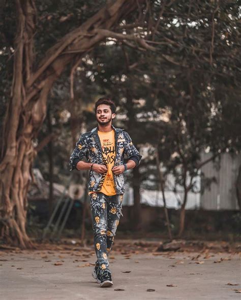 Hasnain khan new instagram story hasnain khan new instagram post hasnain khan new hasnain khan new instagram reels and josh app videos ❤️. Hasnain khan on Instagram: "If you care then stare if you don't still stare Look book 😝" in 2020 ...