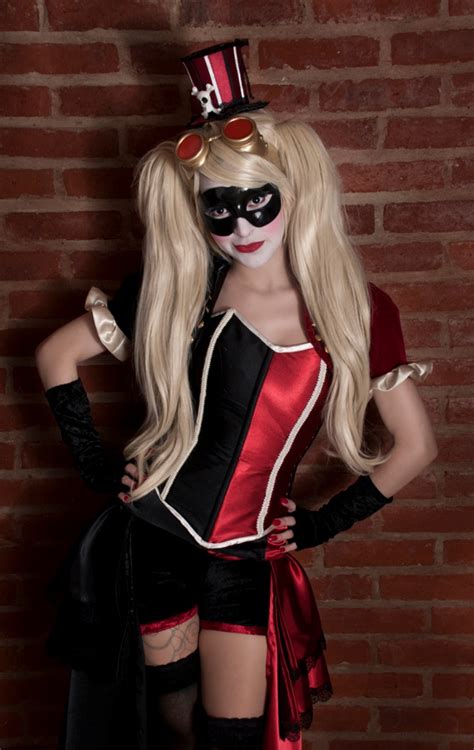 The 50 Best Harley Quinn Cosplays Of All Time Most Beautiful Cosplayers Gamers Decide