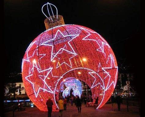 See more ideas about outdoor christmas, christmas, christmas decorations. Outdoor Decorative Large Lighted Christmas Balls ...