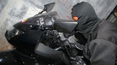 Pria Asal Lamongan Curi Sepeda Motor Milik Tetangganya Dan Digadai Rp Juta Tribunnews Com