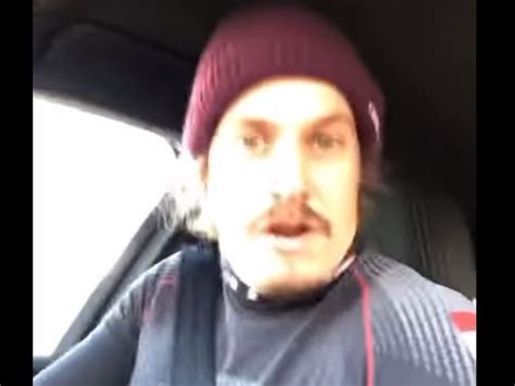 #manuel feller #felli speaks his mind is literally the best thing that ever happened to the internet hsjshdhd guests: Manuel Feller Auto - Schnipp schnapp, Haare ab - für den ...