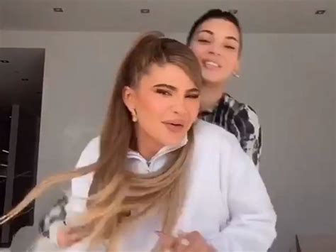 Kendall And Kylie Jenner Joke About Dating And Drinking Habits In Tiktok Challenge