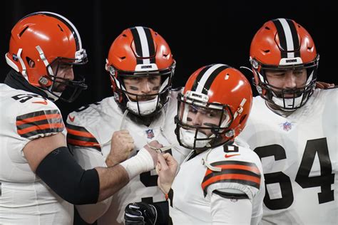 Browns Depth Chart Resetting The Team After Early Free Agents Signings