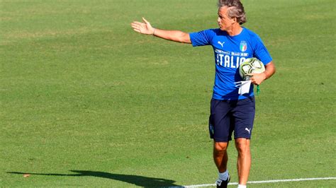 Mancini Pleads With Italian Clubs To Play More Italians