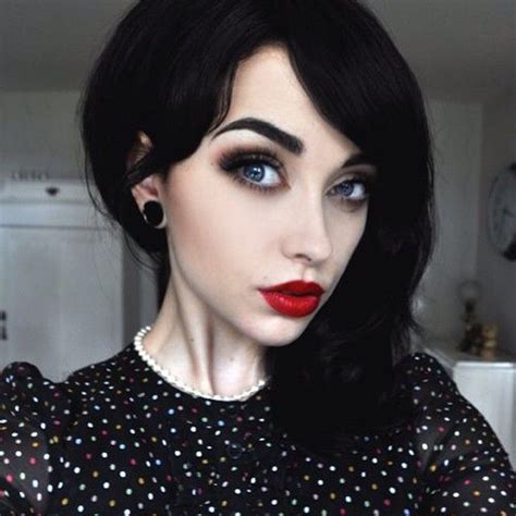 Get Striking Black Hair With Our Raven I Love Makeup Makeup Looks Eye Makeup Gorgeous