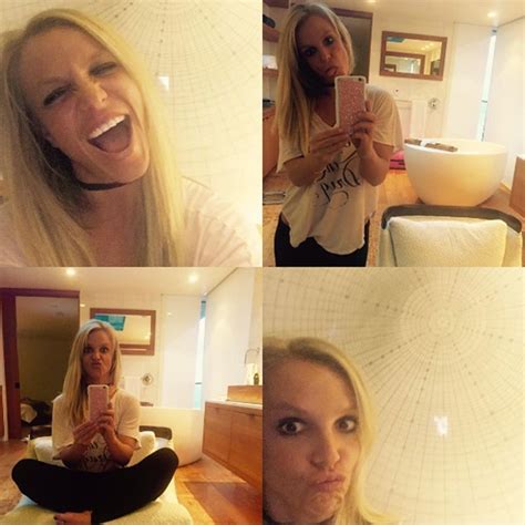 Britney Spears Kicks Off Summer With Much Needed Haircut E Online