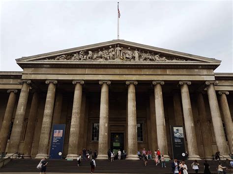 By contrast, nations such as venezuela, the sudan, etc., have no meaningful central banks and thus their currencies are extremely volatile, sometimes changing their value relative to the stable currencies by. Fax the Banks - Why Banks are Scared of Bitcoin and ...