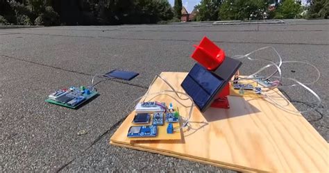 Diy A Mini Solar Tracker That Follows The Sun