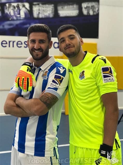 Includes the latest news stories, results, fixtures, video and audio. Equipaciones Real Sociedad Macron 2018-19 - Todo Sobre ...