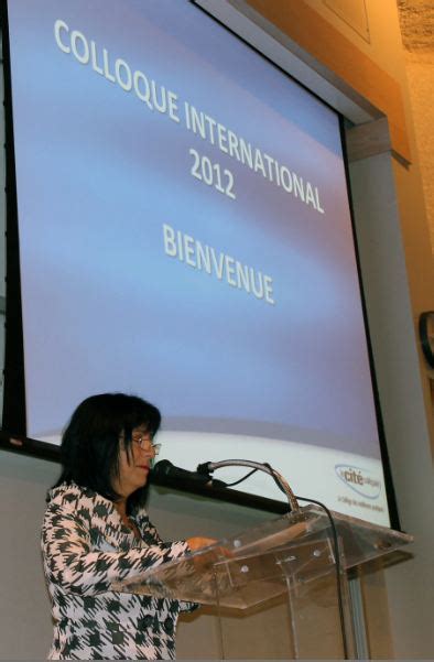 Lise Bourgeois Inaugure Le Colloque International Idd O
