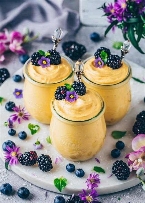This Creamy Vegan Mango Mousse Is Light Fluffy Fruity Super Delicious And Very Easy To Make