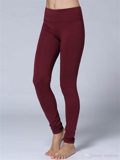 2019 Burgundy Lulu Lemon Pants Lululemon Wunder Under Pants Legging