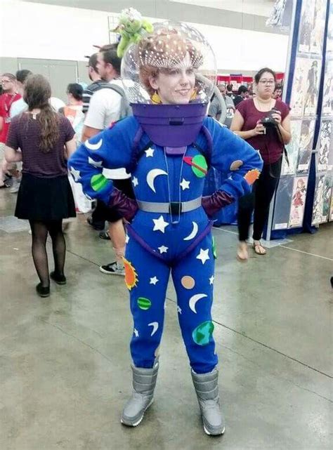 Ms Frizzle In Her Space Suite Magic School Bus Miss Frizzle Costume Ms Frizzle Costume