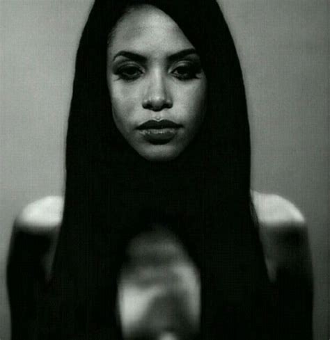 Iconic Aaliyah Miss You Rip Aaliyah Aaliyah Style Aaliyah Pictures