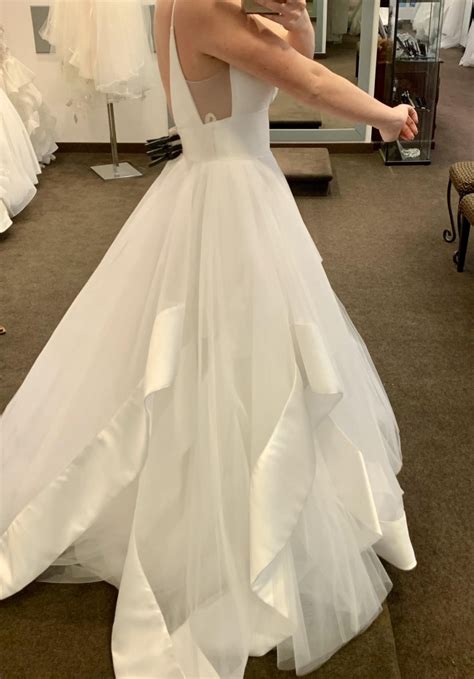 Hayley Paige Andi 6800 Sample Wedding Dress Save 61 Stillwhite