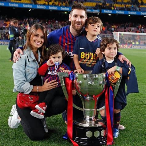 Mateo, el hijo de Leo Messi, más lejos del fútbol pero cerca de ser un