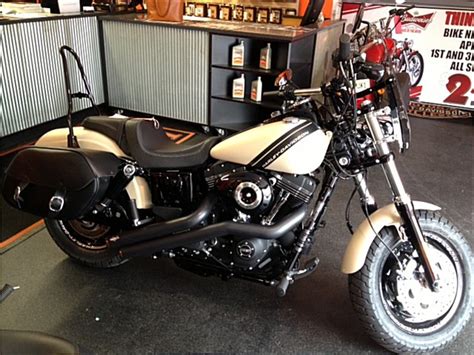 The rigid backbone dyna chassis, the 49mm front forks and frame geometry make the fat bob cruiser lover of curves. 2014 Harley-Davidson® FXDF Dyna® Fat Bob® for Sale in ...