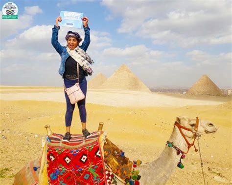 There's a limit of 5,000 egyptian pounds that you are allowed to bring in or take out of egypt. Top Tips for Traveling to Egypt as a Solo Woman