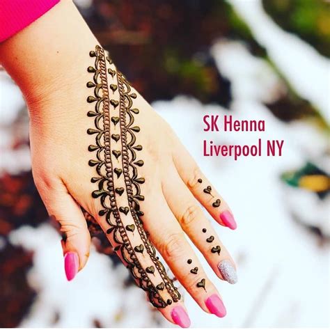 Pin By Priya Kadiam On Muskaan Bridal Mehendi Designs Hands Henna