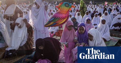Eid Al Fitr Celebrations In Pictures World News The Guardian