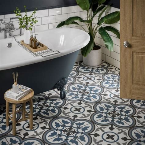 Sorolla Patterned Glazed Ceramic Wall And Floor Tile P10869 250x250mm Verona