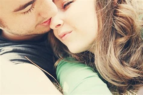 *Attitude* Whatsapp DP Profile Pictures Collection {Amazing} Romantic whatsapp dp for girlfriend.