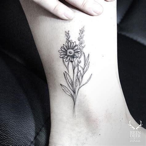 Popular flower tattoos for women. Daisy Flower Tattoo | Best Tattoo Ideas Gallery