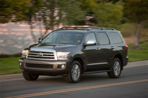 Used 2017 Toyota Sequoia Limited Suv Review And Ratings Edmunds