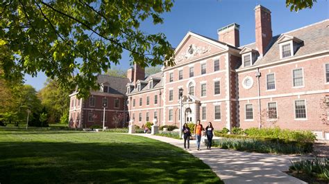 U of I names new director of McKinley Health Center | WCIA.com