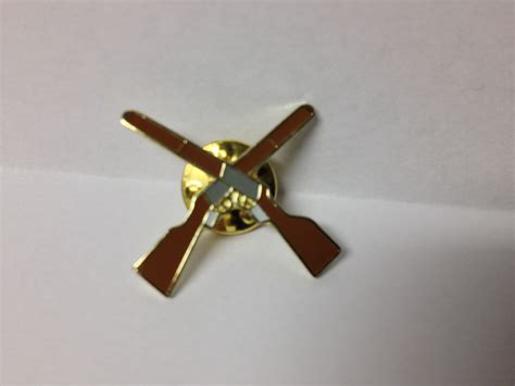 Crossed Rifles Lapel Hat Pin New Gettysburg Souvenirs Gifts
