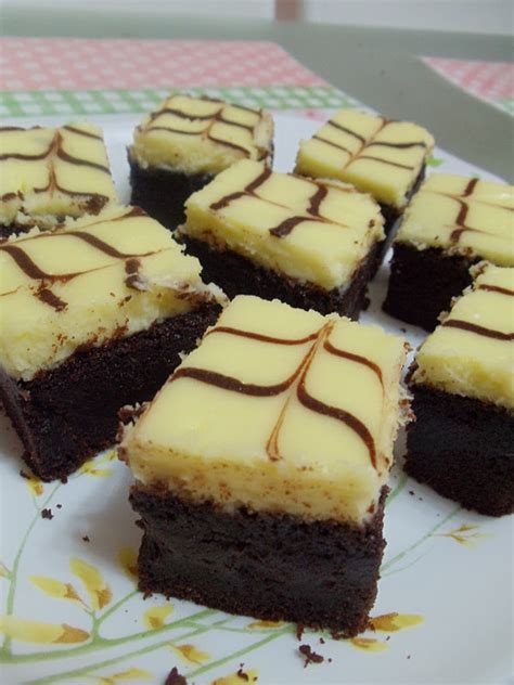 Memang senang, tapi sangat sedap! Resepi Brownies Moist Azie Kitchen / Hidangan Resepi kek ...