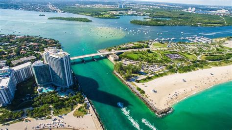 15 Best Beaches In Miami The Crazy Tourist Tourist Beach Miami