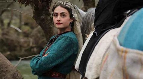 Ertugruls Halime Sultan Turns Off Her Instagram Comments